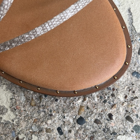 Like new Fergie Strappy sandles - Picture 9 of 11